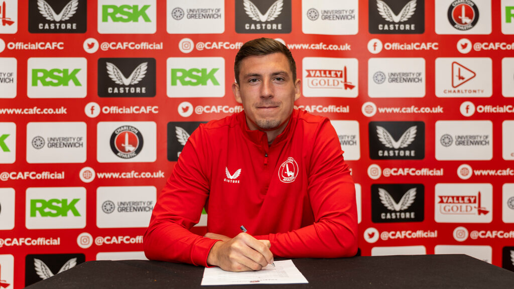 Alex Mitchell Joins Plymouth on Loan from Charlton