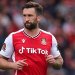 Ollie Palmer Joins Swindon from Wrexham
