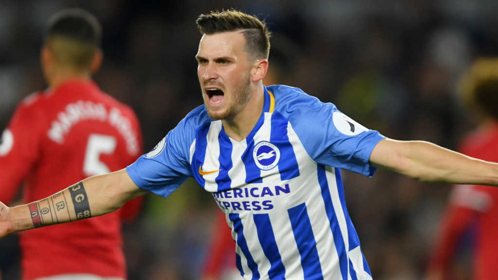 Gross rejoins Brighton on deal running until June 2027