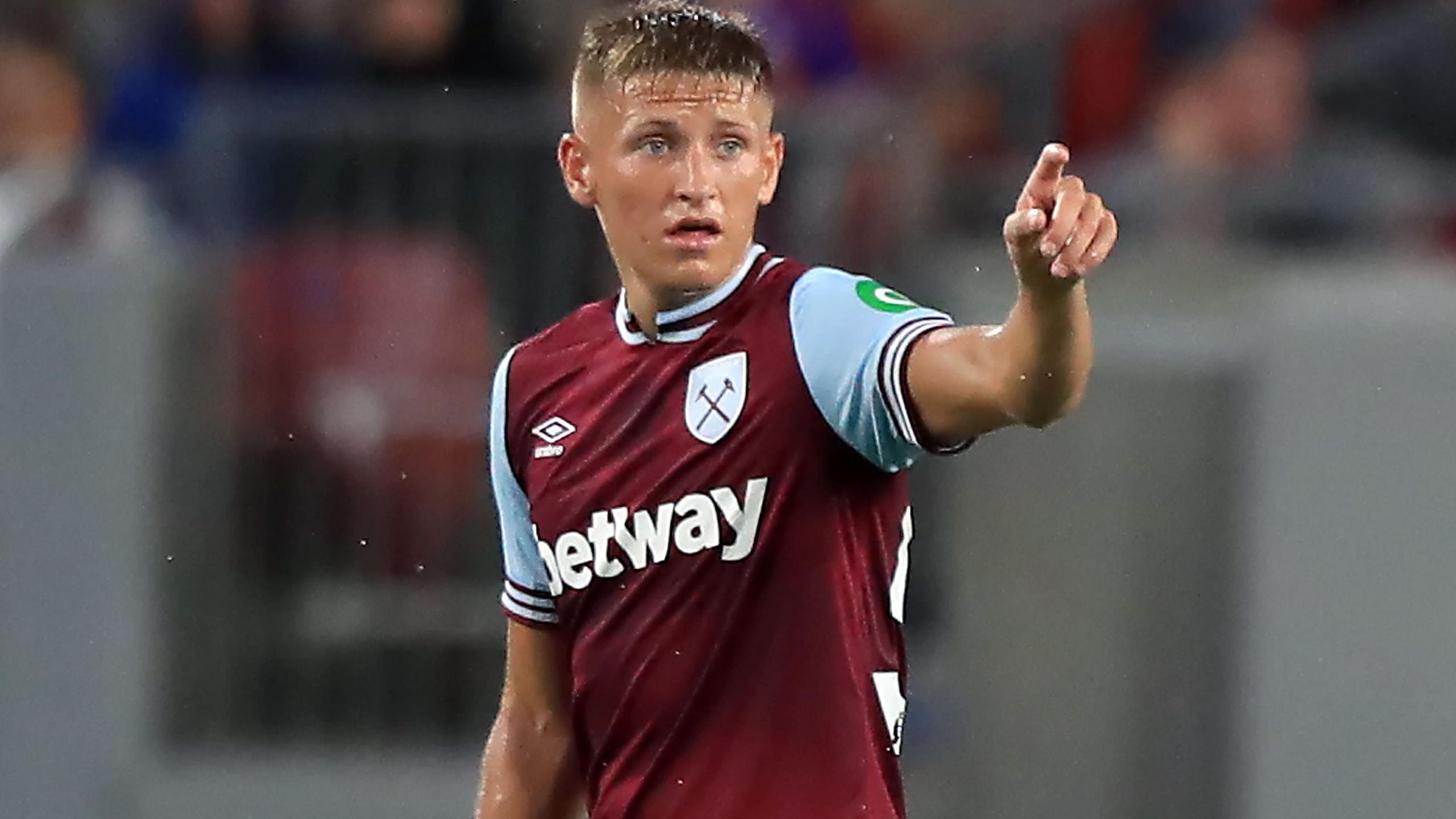 Marshall Heads to Germany on Loan