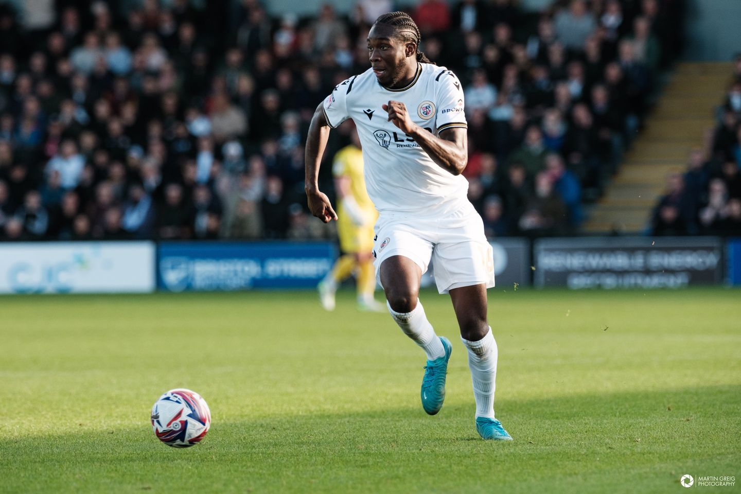 Blackpool Secure Loan Deal for Defender Grant