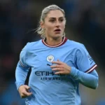 Laura Coombs Set to Retire from Football