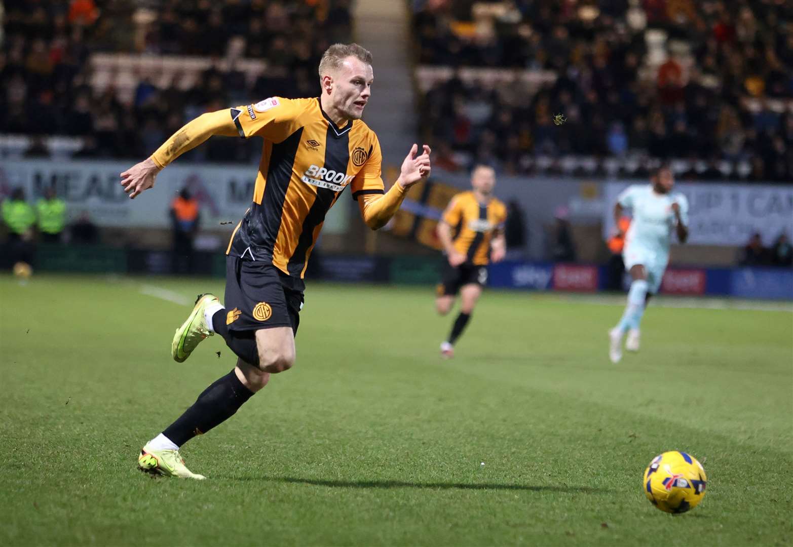 Nevitt Joins Oldham After Leaving Gillingham