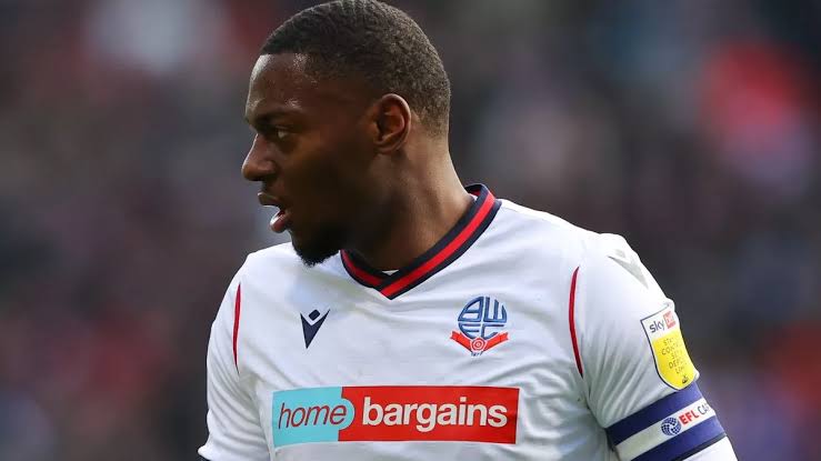 Santos Leaves Swansea for Sheffield Wednesday