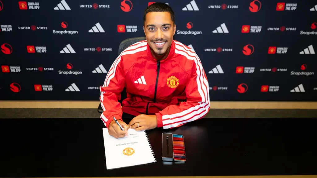 Manchester United Complete £35m Tielemans Move