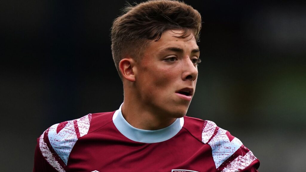 Harrison Ashby Joins Luton on Loan