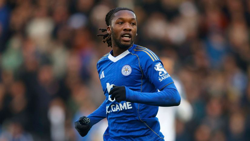Thomas Joins Wycombe After Leicester Exit